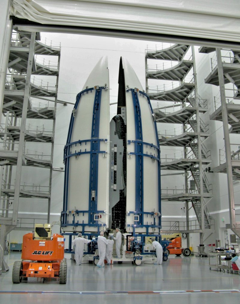 STS-1 Shuttle Orbiter Columbia VAB