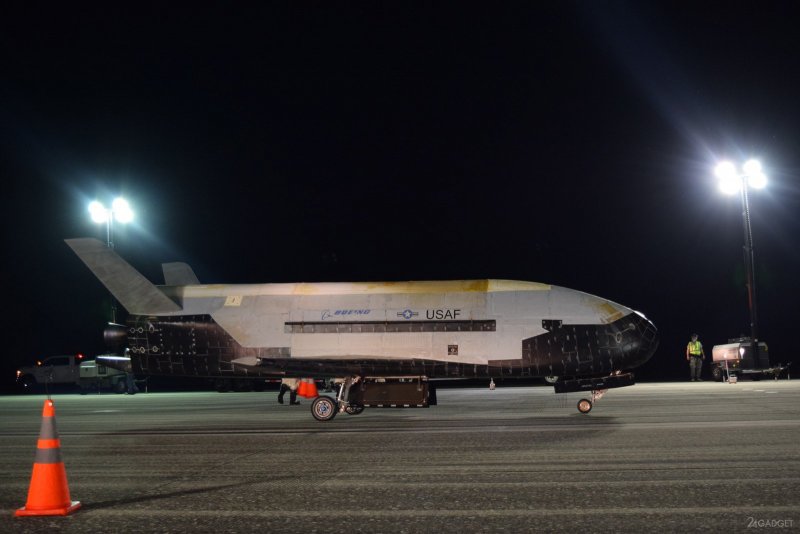 Американский космический беспилотник x-37b