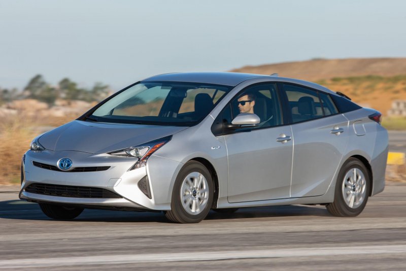 Toyota Prius 2021