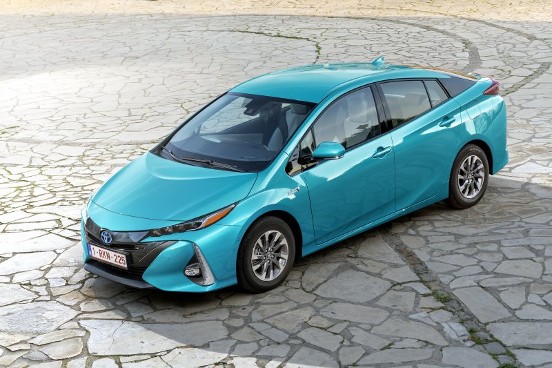 Toyota Prius Hybrid 2016