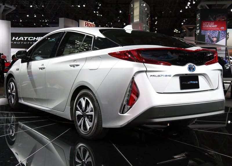 Toyota Yaris 2012 model Hybrid