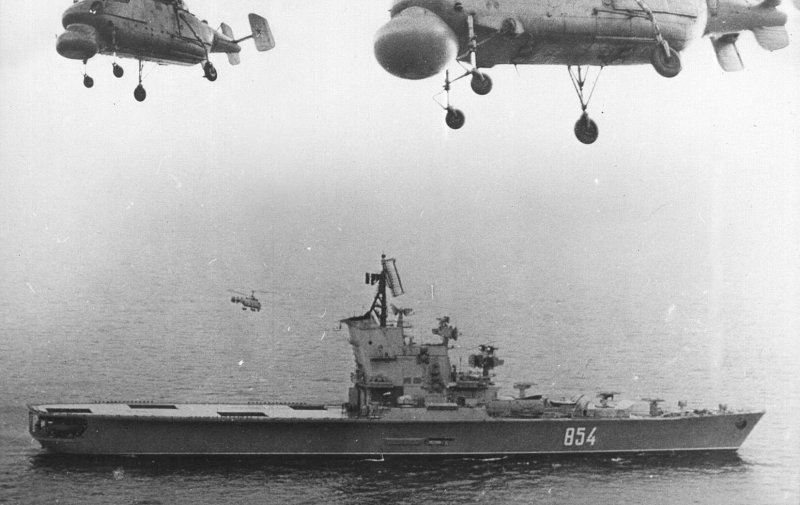 Противолодочный крейсер 1966