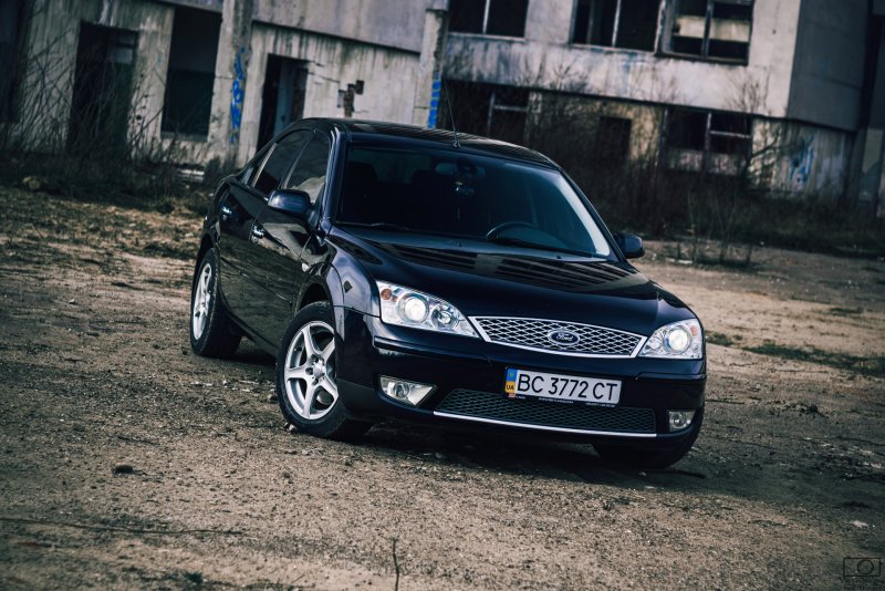 Ford Mondeo 3 stance