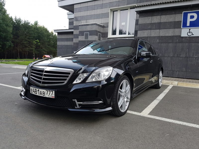 Мерседес е 350 4 matic