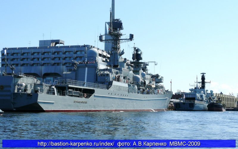Военный корабль Невский