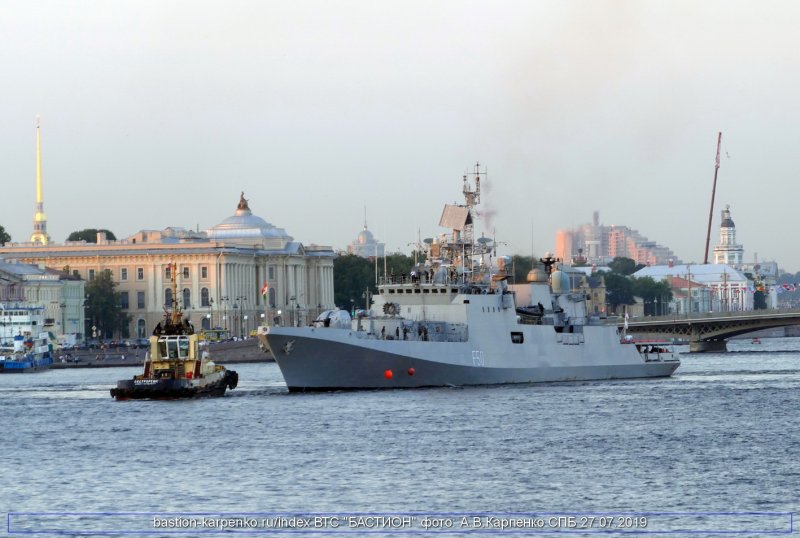 799 Фрегат в Кронштадте