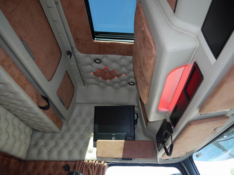 Обшивка кабины Volvo FH 13