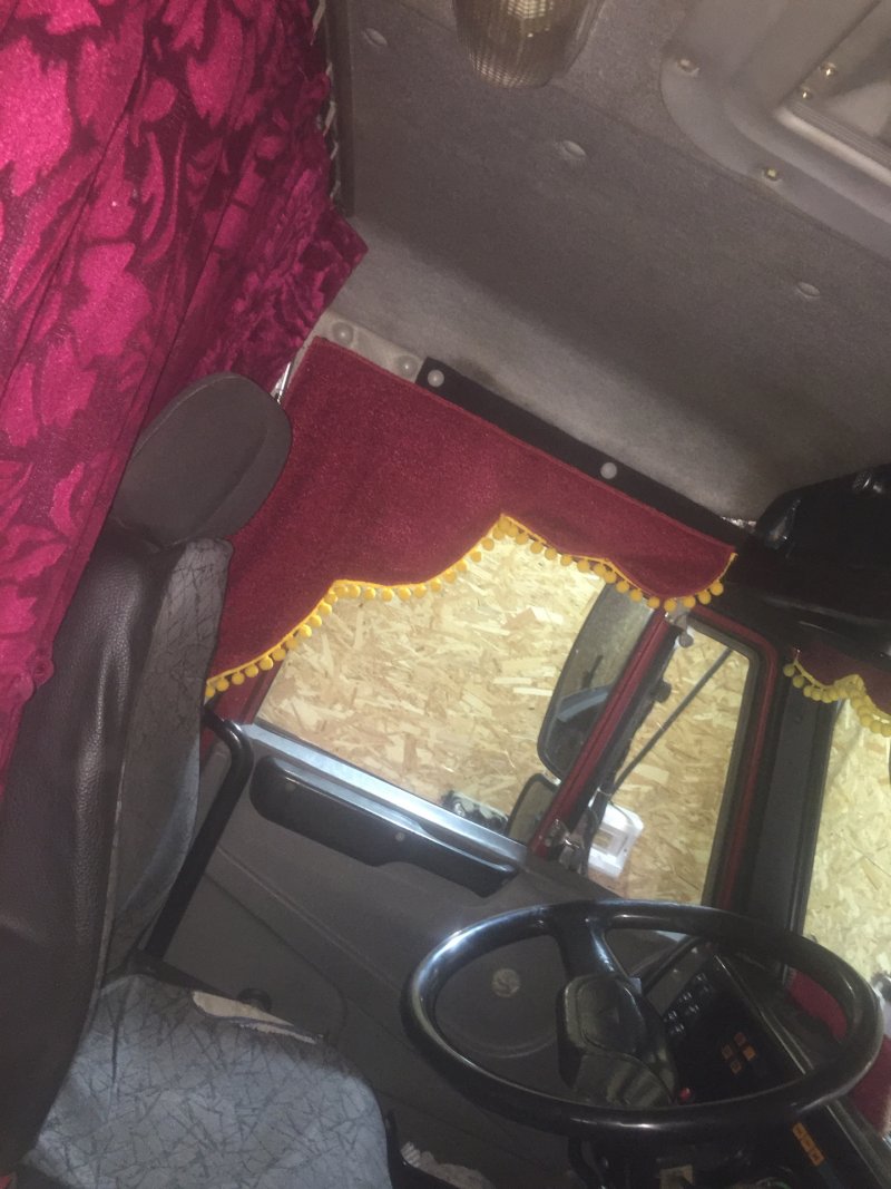 Тюнинг салона КАМАЗ 65115