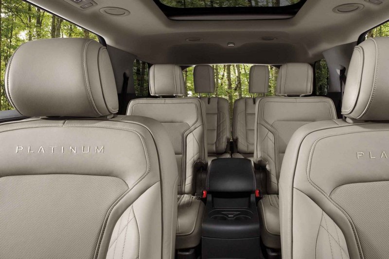 Ford Explorer 7 Seater