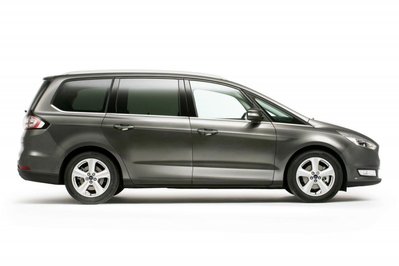 Ford Galaxy Minivan