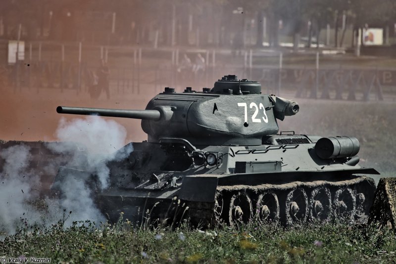 Танк т-34-105