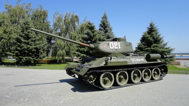Танк т-34-85