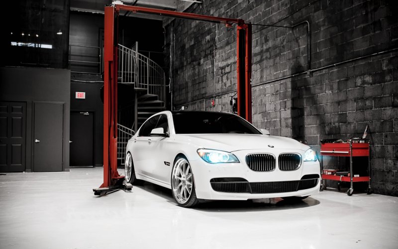 BMW f10 Garage