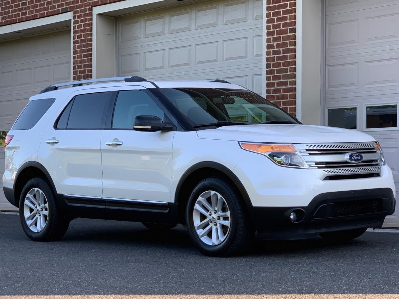 Ford Explorer XLT 2012