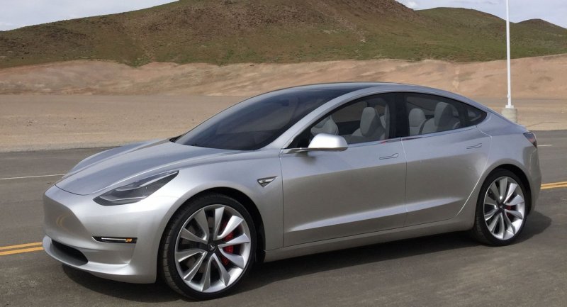 Tesla model 3 Red