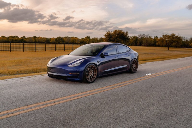 Tesla model 3