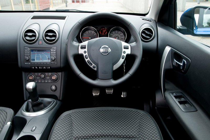 Nissan Qashqai 2007 Торпедо
