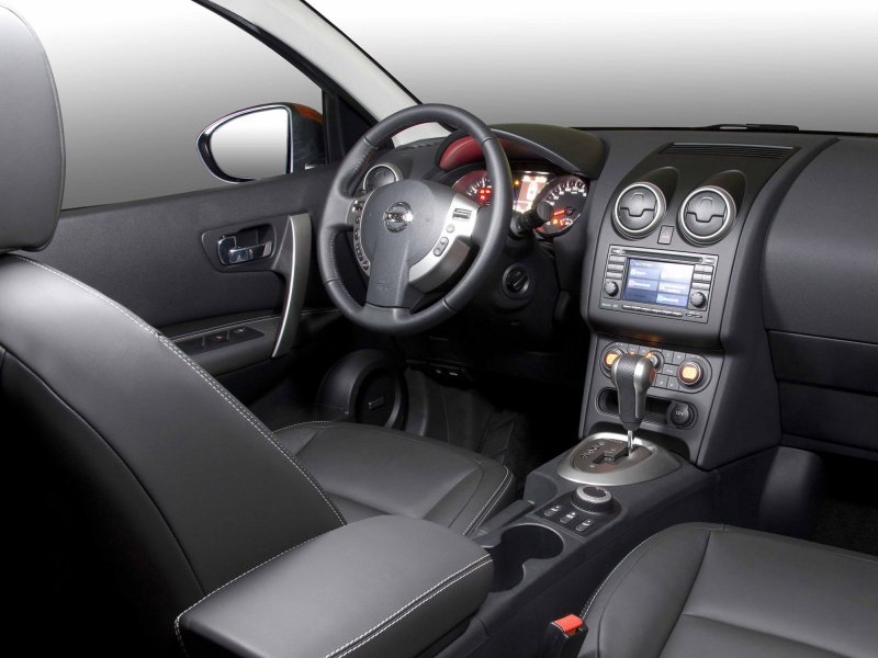 Nissan Qashqai 2007 салон