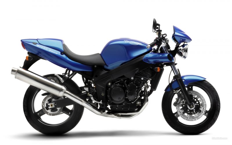 Triumph Speed four