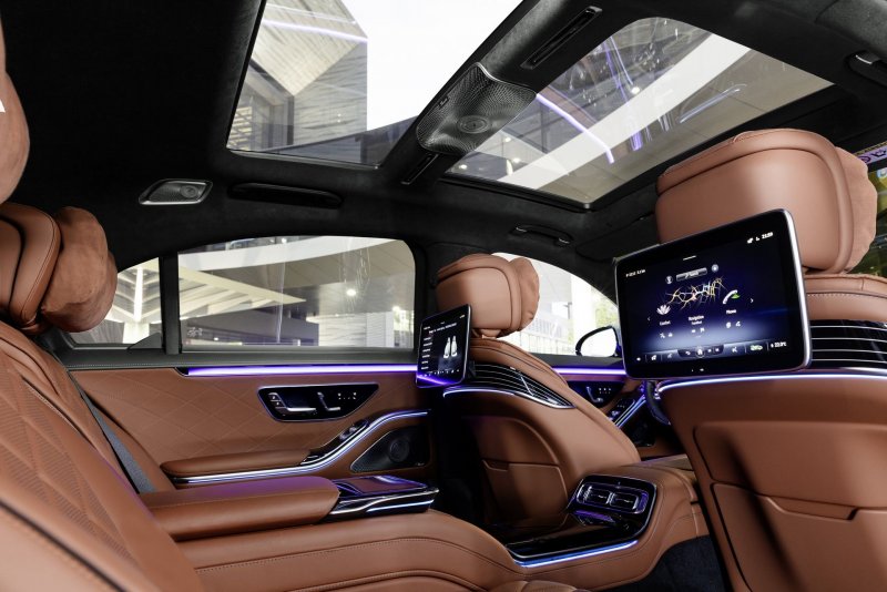 Новый Mercedes-Benz s-class w223
