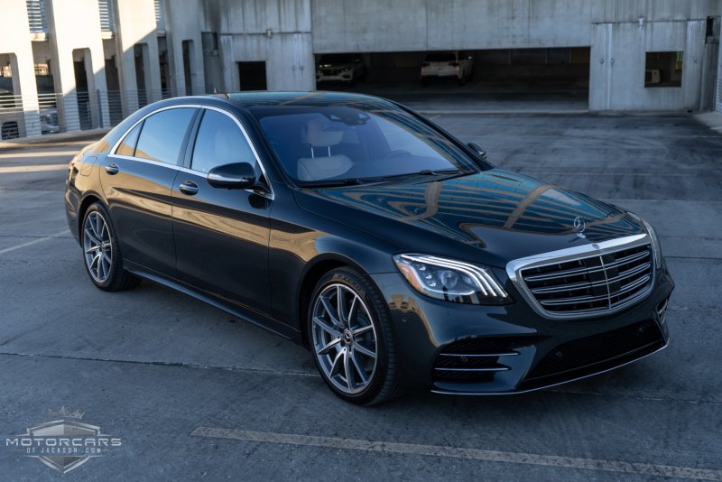 Мерседес-Бенц s560 4matic