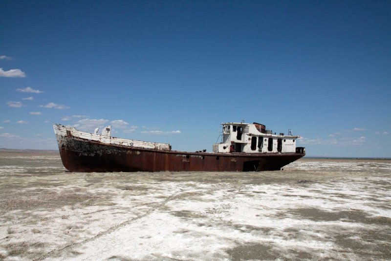 Судно гидролог Аральское море