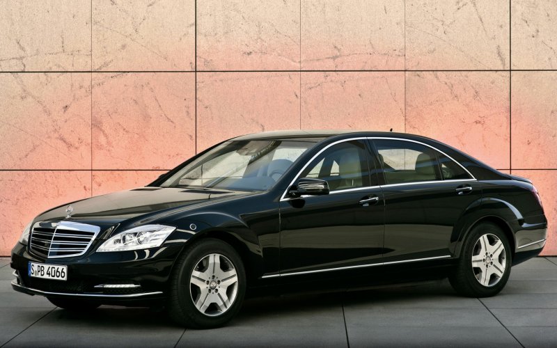 Mercedes-Benz s600 w221