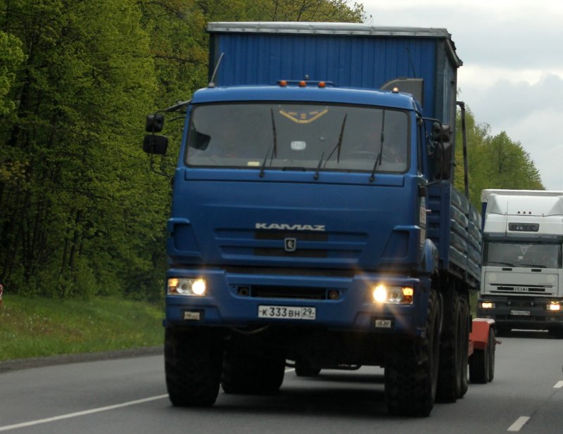 КАМАЗ к036аа102