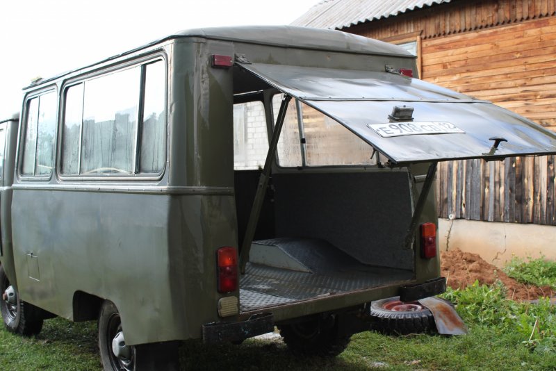 УАЗ 3303 вахта
