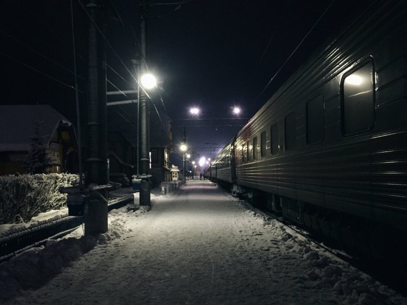 Поезд зима ночь