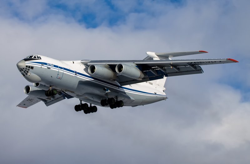 Ил76 е3102а