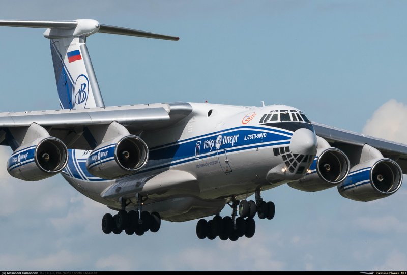 Ил-76 Волга Днепр