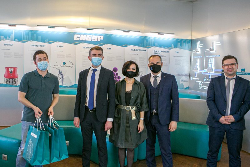 УАЗ Патриот пикап 2019