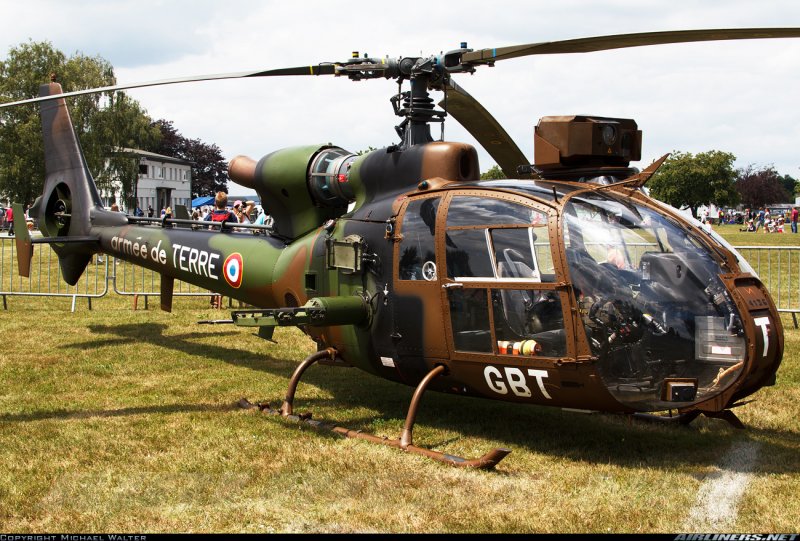 Вертолет sa 342 Gazelle