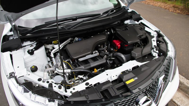 Nissan Qashqai 2014 подкапотное