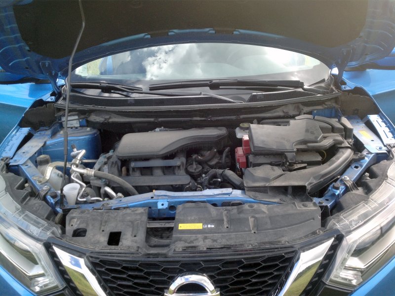 Nissan Qashqai j11 моторный отсек