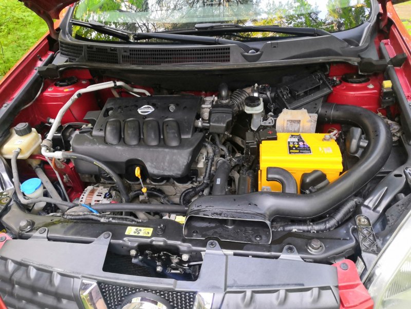 Nissan Qashqai моторный отсек