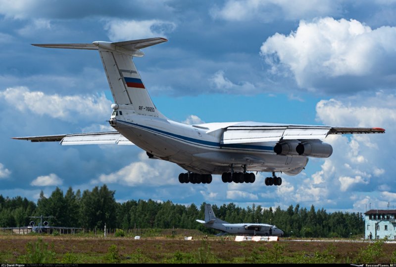 Ил-86 пассажирский самолёт