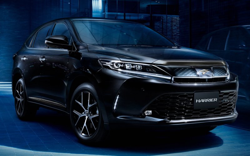 Toyota Харриер 2018