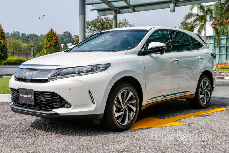 Toyota Harrier xu60 2018