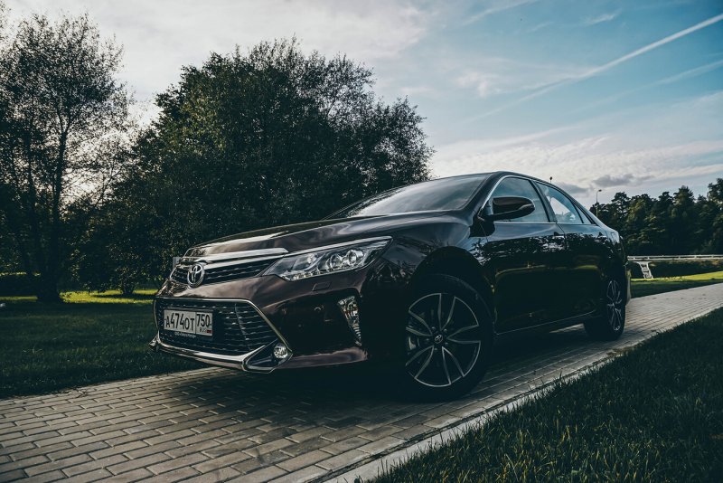Toyota Camry Exclusive