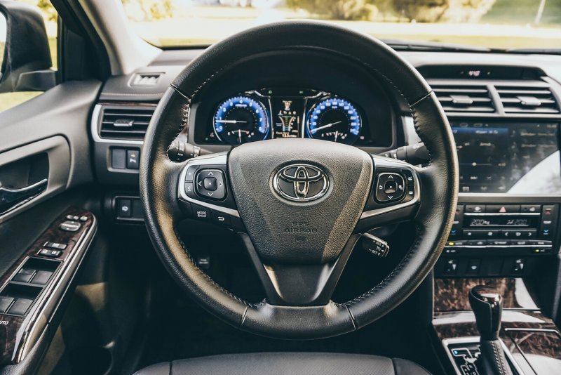 Toyota Camry 2017