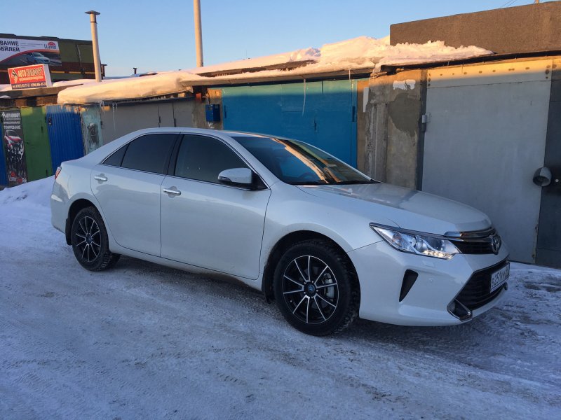 Toyota Camry 2.5 Exclusive 2017