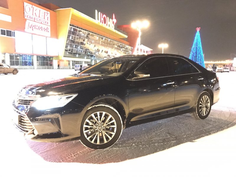 Toyota Camry 2017 салон