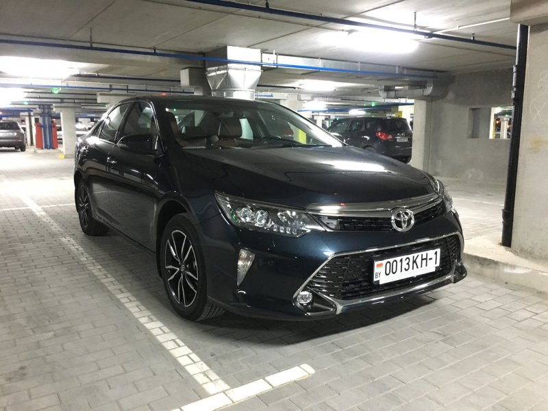 Toyota Camry Exclusive 2016