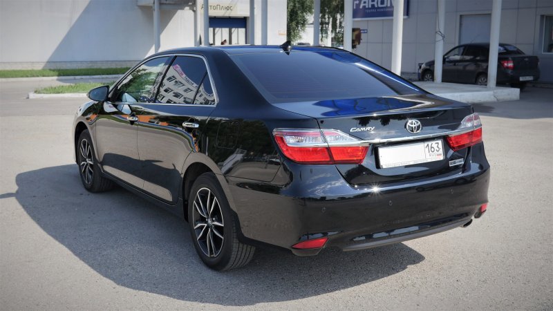 Toyota Camry Exclusive 2017