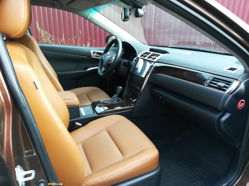 Toyota Camry v55 Exclusive