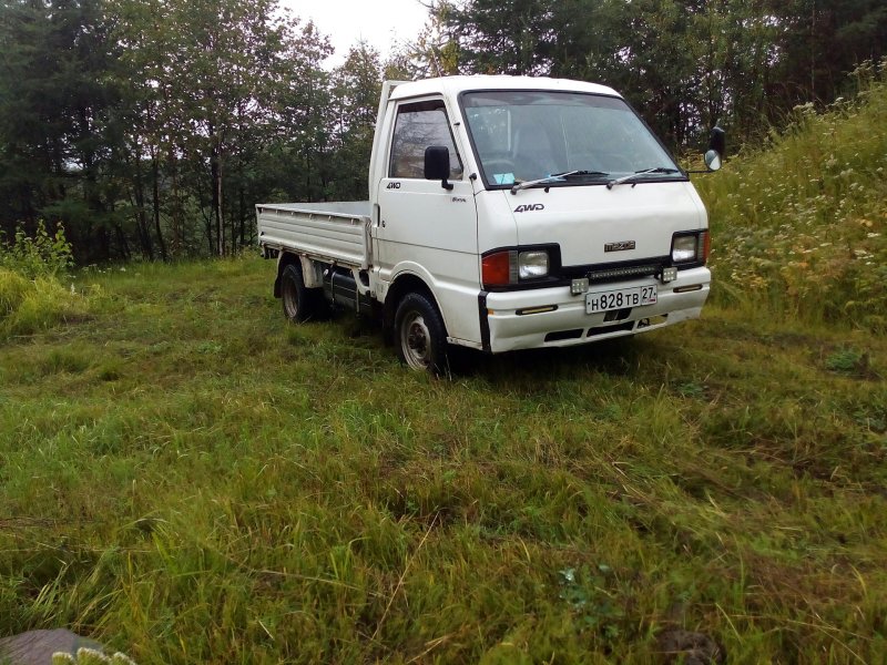 Mazda Bongo Truck 4wd двухкабинный