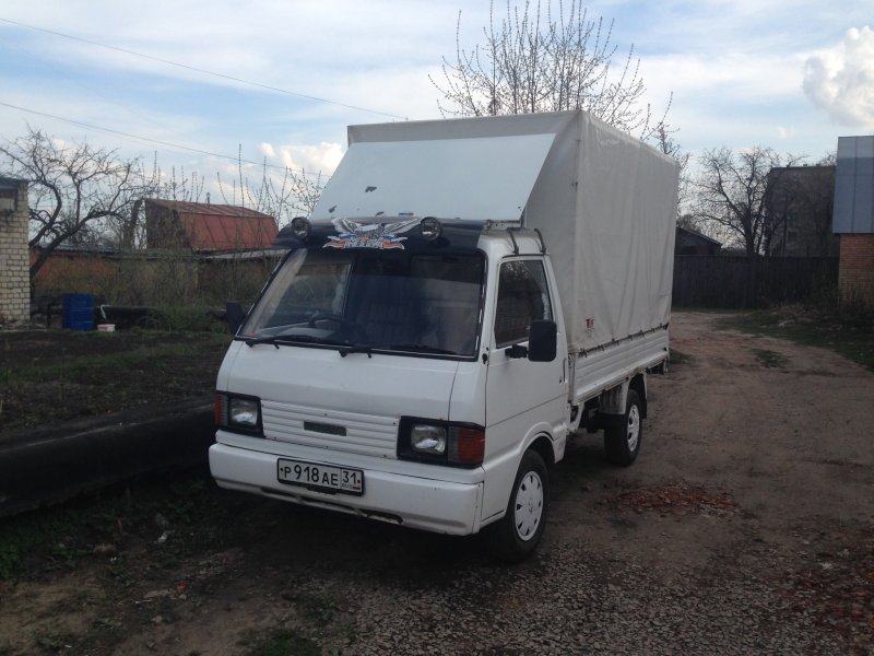 Мазда грузовик 1.5т
