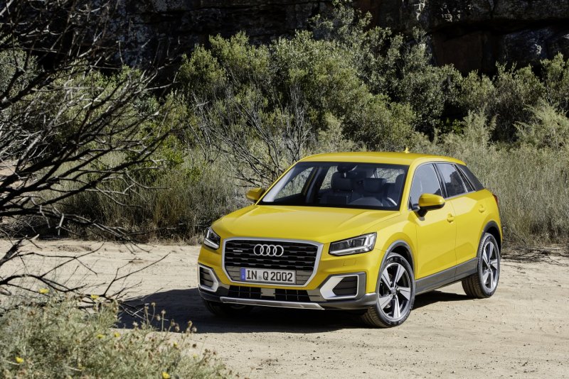Audi q2 кроссовер